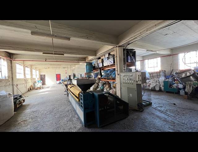 1,335M² WAREHOUSE FOR SALE IN SPRINGFIELD